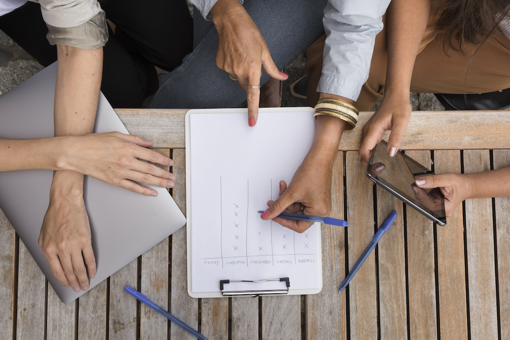 Séminaire d’entreprise : 5 idées reçues à oublier (et pourquoi elles sont fausses)